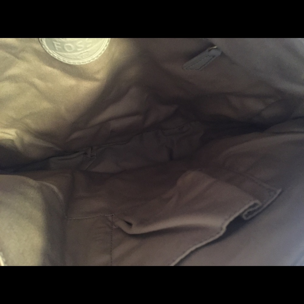 FOSSIL Purse - Picture 5 of 5